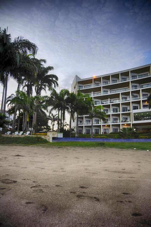 Hotel Makana Resort Tonsupa Kültér fotó