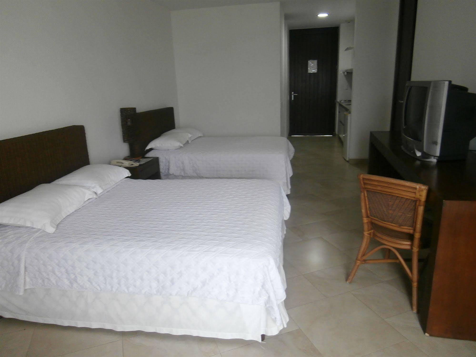 Hotel Makana Resort Tonsupa Kültér fotó