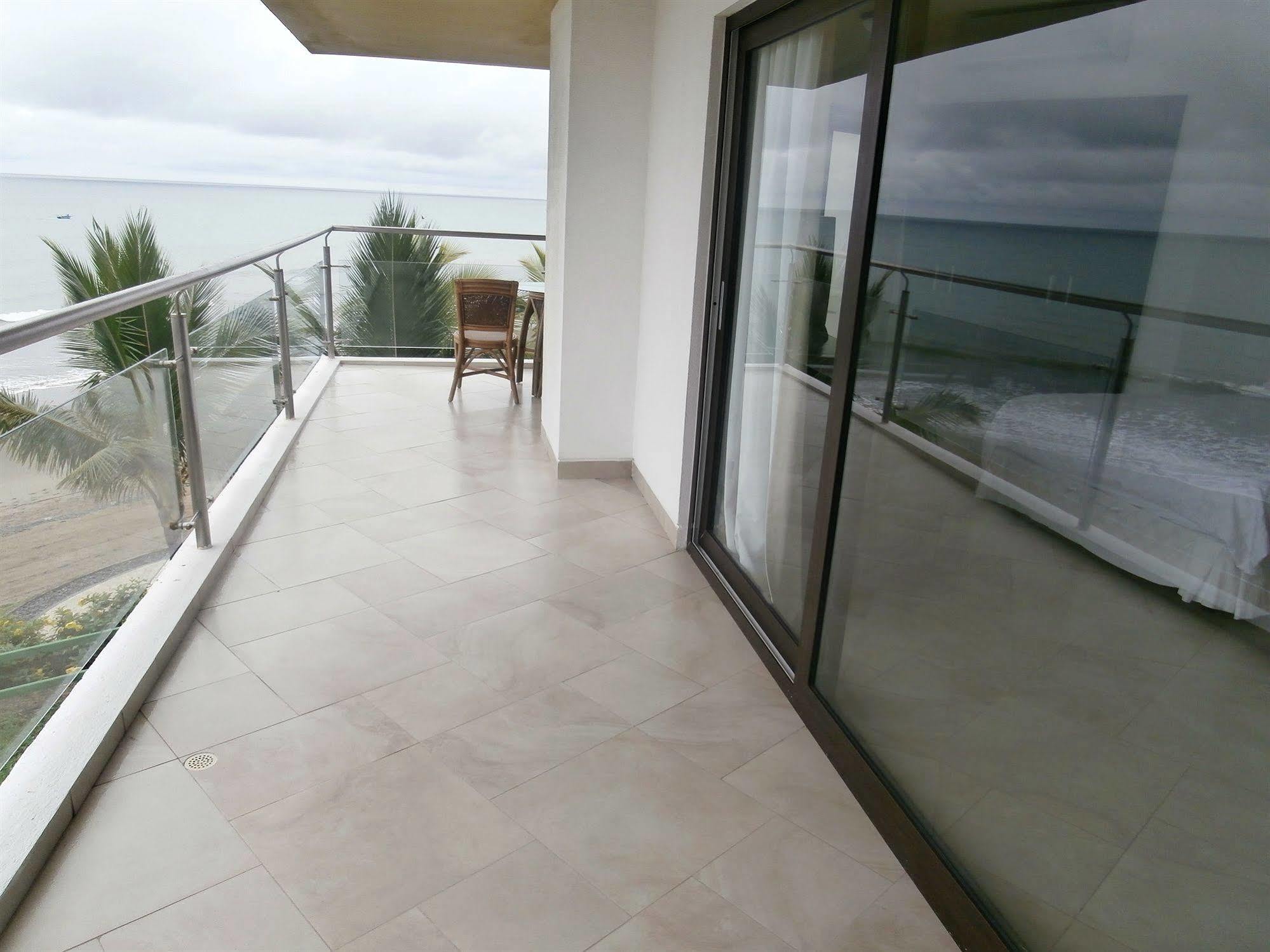 Hotel Makana Resort Tonsupa Kültér fotó